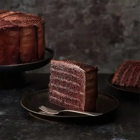 Premium Collection 6 Layer Chocolate Fudge Cake (Premium Collection 6 Layer Chocolate Fudge Cake_P1)